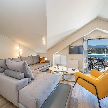 Porta Nel Blu Appartement